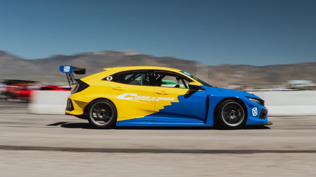 Honda Civic yellow and blue wrap